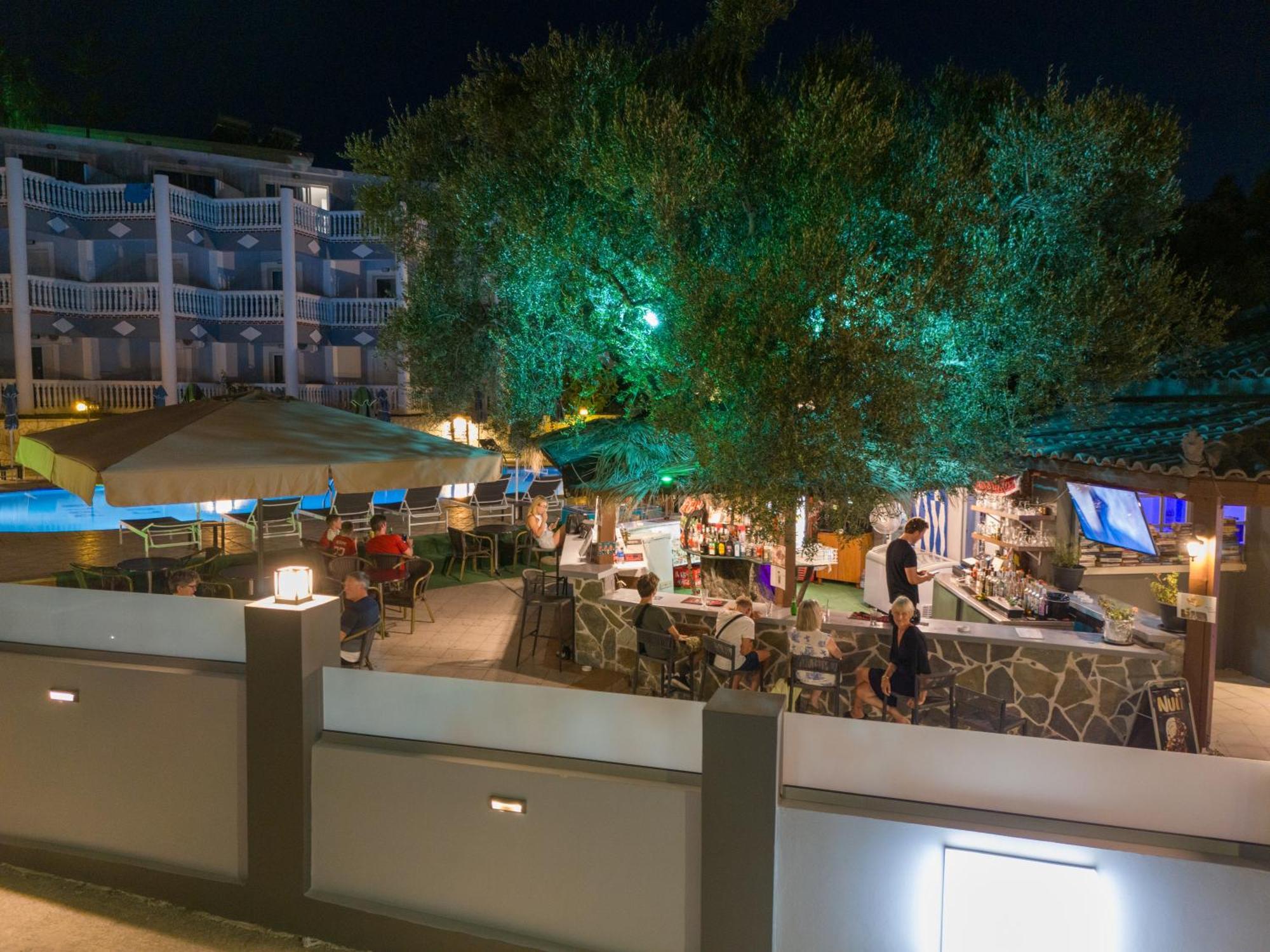 Callinica Hotel Tsiliví Eksteriør bilde