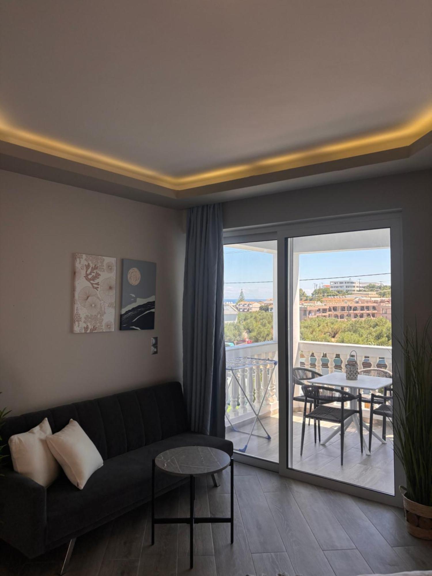 Callinica Hotel Tsiliví Eksteriør bilde